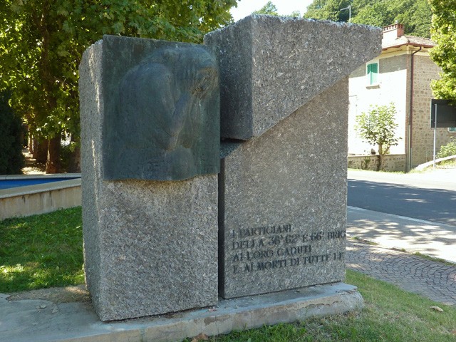 Monumento ai partigiani caduti delle Brigate Garibaldi 62a 66a e 36a