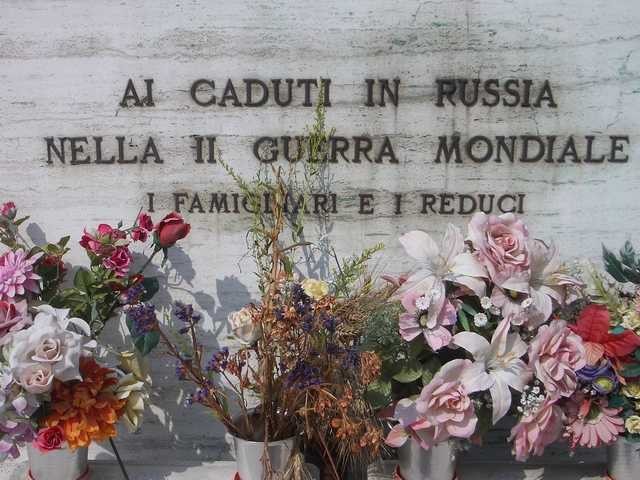 Monumento ai militari caduti in Russia
