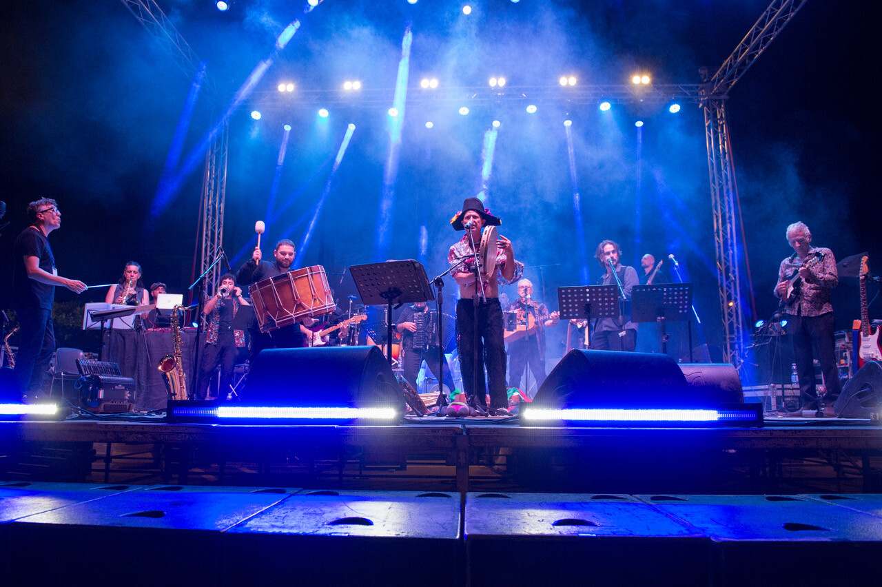 copertina di Festa sulle Nuvole