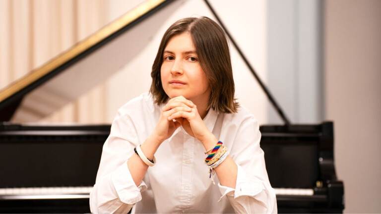 copertina di Olga Davnis