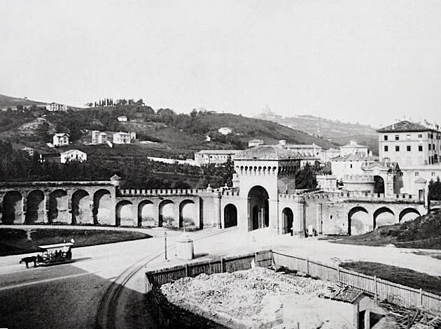Piazza di Porta Saragozza (BO) nell'800