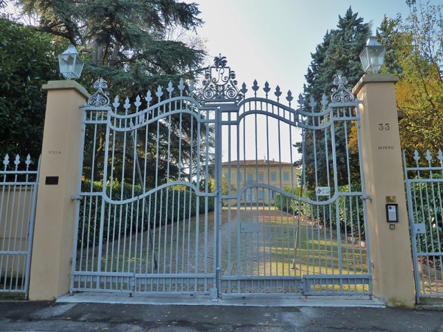 Villa Impero - via Berengario da Carpi (BO)