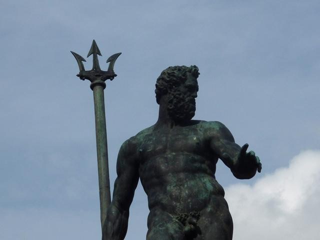 La statua del Nettuno del Giambologna ha ispirato il marchio Maserati