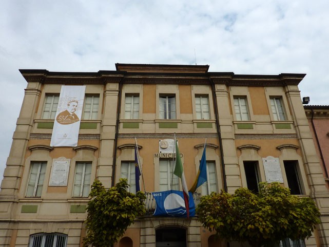 Il municipio di San Mauro Pascoli (FC) nel 2012 