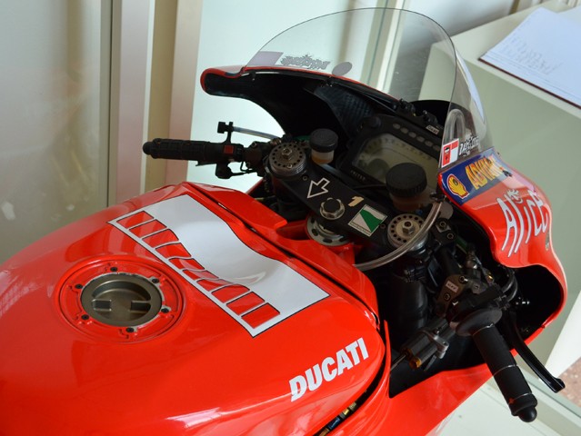 La Ducati guidata da Troy Bayliss in Moto GP - Fonte: Desmo Story - Prunaro Budrio (BO) - 2012