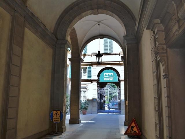 Palazzo Zani - ingresso e corte