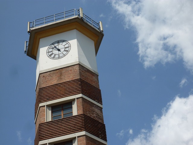La torre serbatoio del Villaggio Volpe - Casalecchio di Reno (BO)
