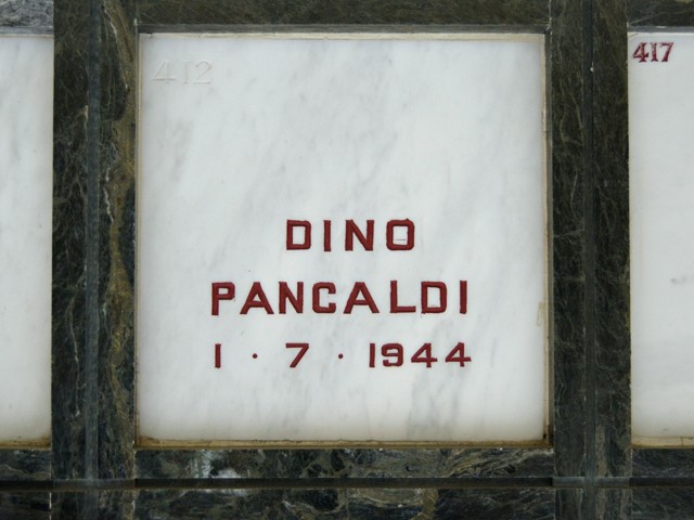 Tomba di Dino Pancaldi nel sacrario dei partigiani alla Certosa (BO)