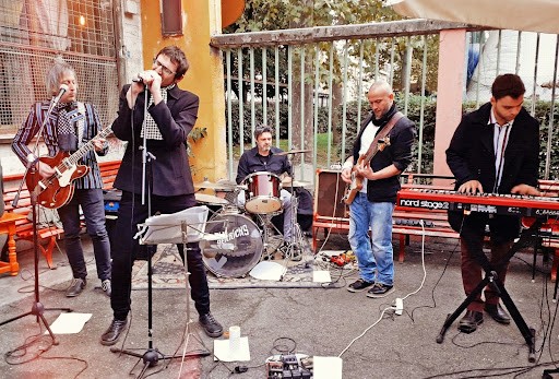 copertina di The Derricks