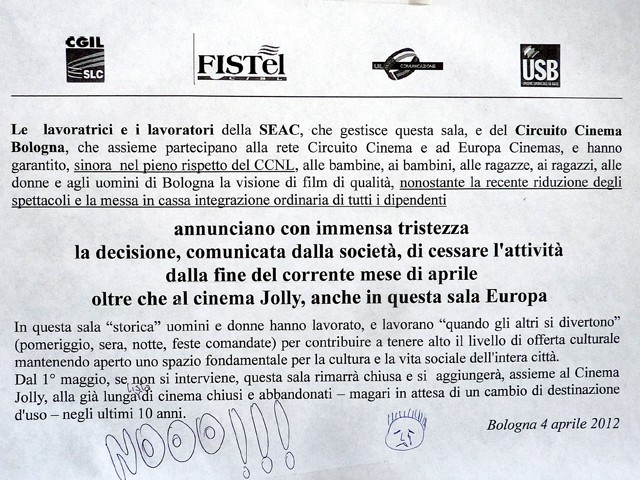 Volantino sindacale con l'annuncio della chiusura di alcuni cinema a Bologna 