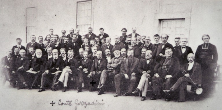 I partecipanti al Congresso di archeologia e geologia del 1881 