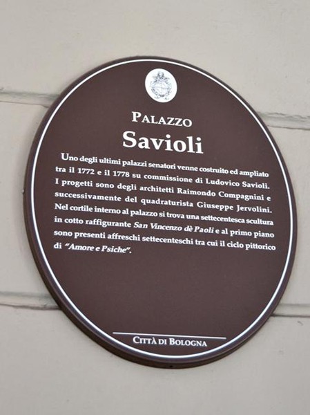 Palazzo Savioli - cartiglio