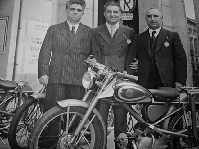I fratelli Cavalieri Ducati in una foto del dopoguerra