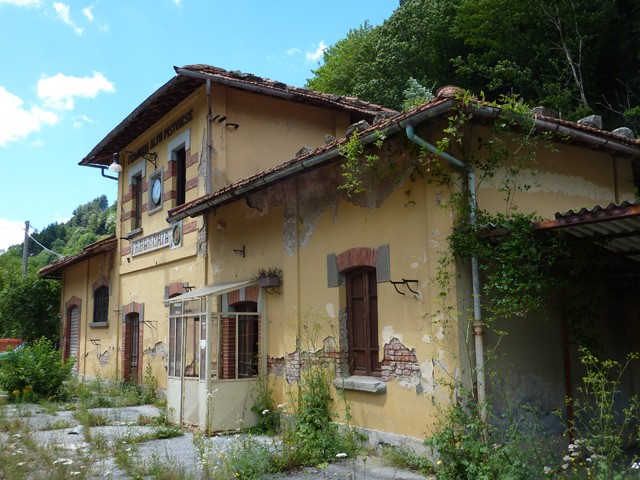 Pracchia - la stazione in disuso della FAP