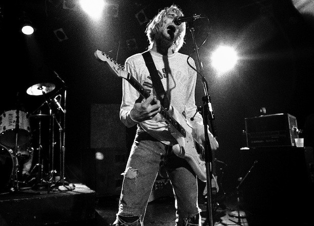 ©Charles-Peterson-Kurt-light-behind.jpg