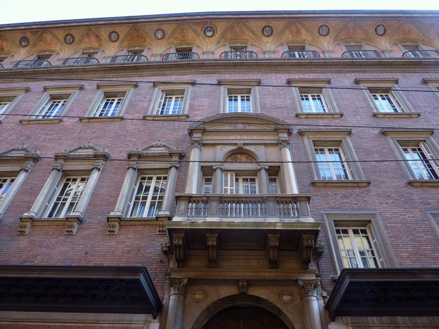 Palazzo delle Provincie Romagnole - E. Collamarini - via Rizzoli (BO)