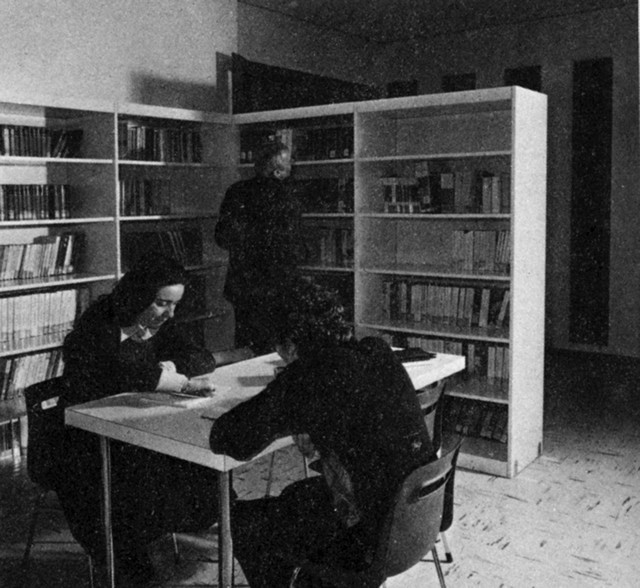 Bologna - mostra 100 anni biblioteche