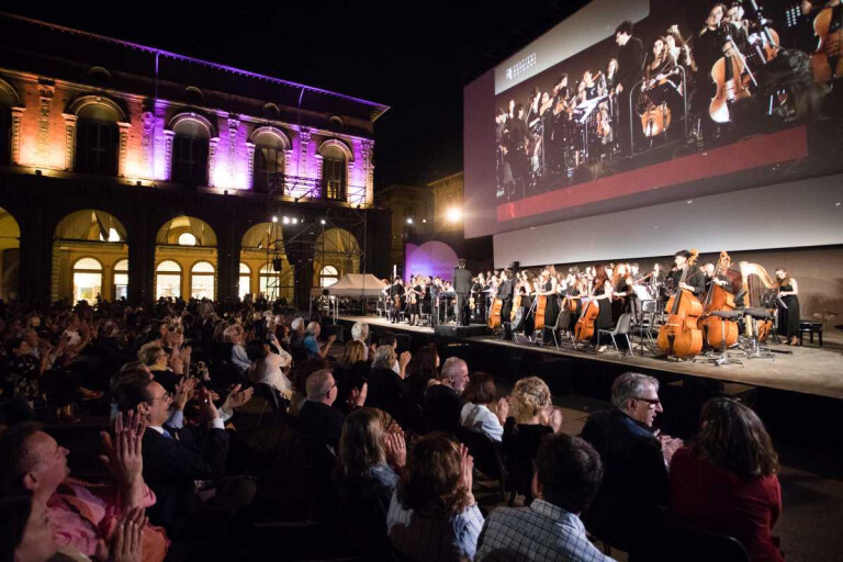 copertina di Bologna Portici Festival | Il programma di domenica 8 giugno