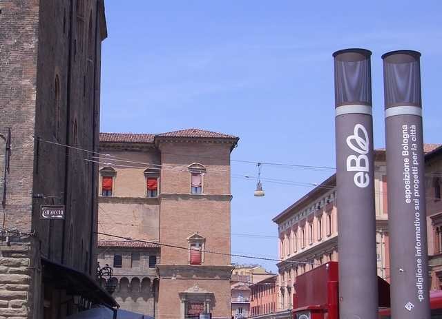 I camini dell'Urban Center in piazza Re Enzo
