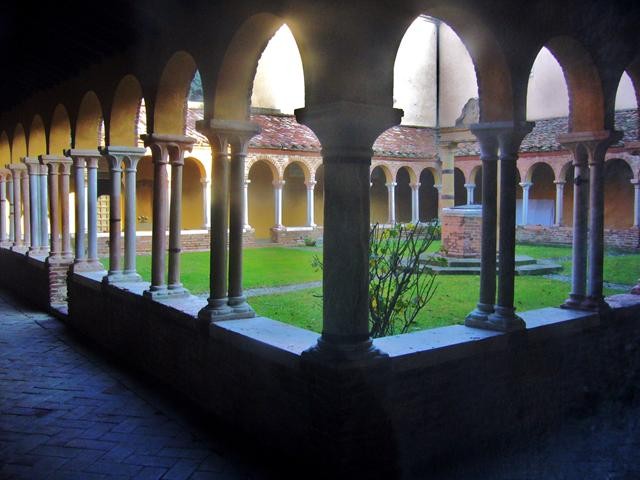 Cenobio di San Vittore - chiostro