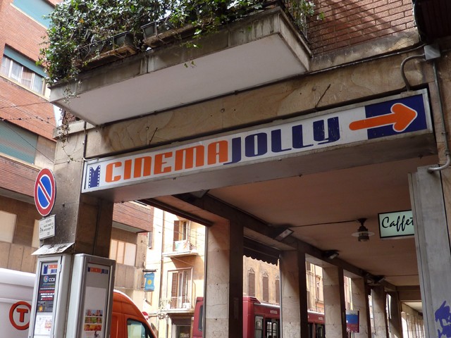 Cinema Jolly in via Lame