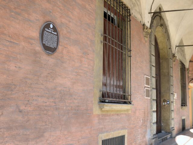 Palazzo Ghiselli Vasselli