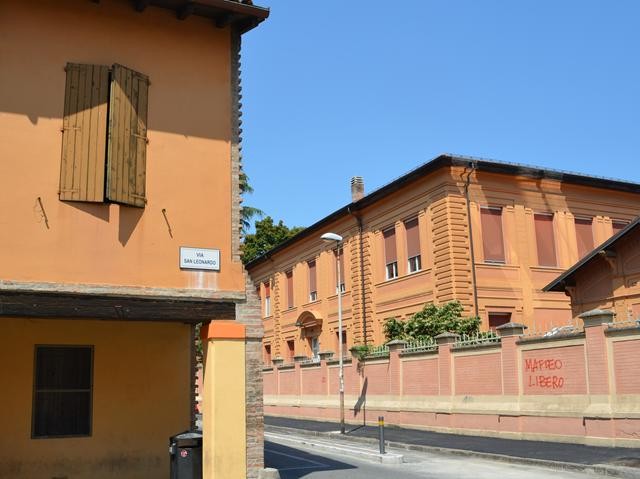 Le vecchie case a schiera del borgo di San Leonardo 