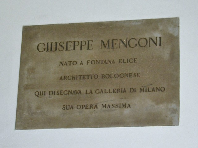 Lapide nella casa abitata da Giuseppe Mengoni in via San Vitale (BO)
