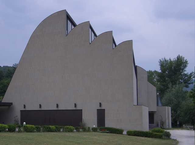 La chiesa di Santa Maria Assunta a Riola di Vergato - arch. A. Aalto