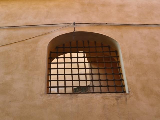 Ex convento di San Giovanni in Monte - esterno - particolare
