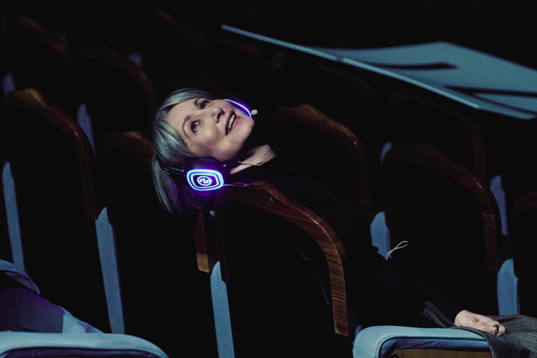 copertina di IL NOSTRO TEATRO DI NOTTE