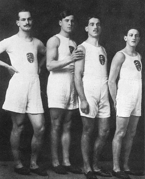 La staffetta 4×400 metri campione d'Italia nel 1914