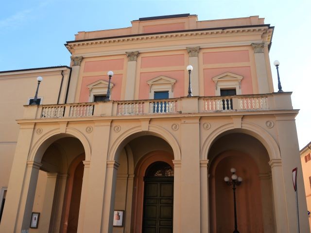 Teatro Comunale "Ebe Stignani"