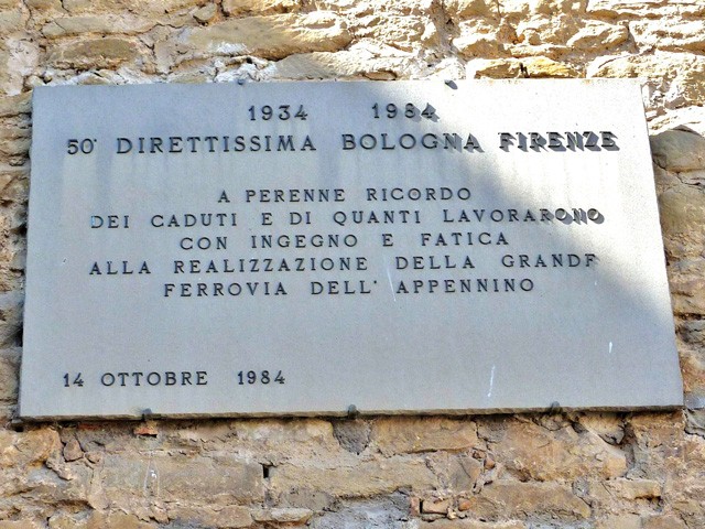 Castiglione dei Pepoli (BO) - Lapide a ricordo dei caduti della Direttissima - 1934-1984