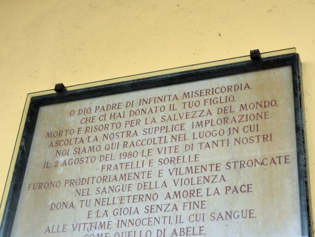 “Alle vittime innocenti” 