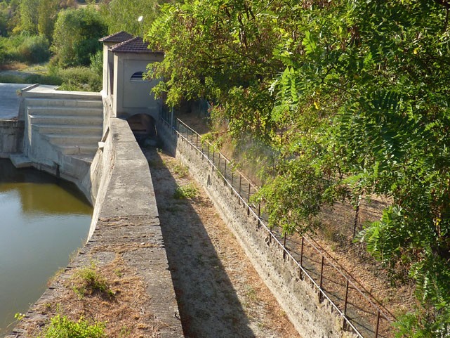 Il canale di Savena senz'acqua 