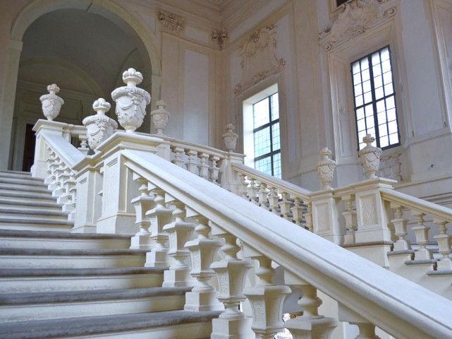 Palazzo Davia Bargellini - scalone