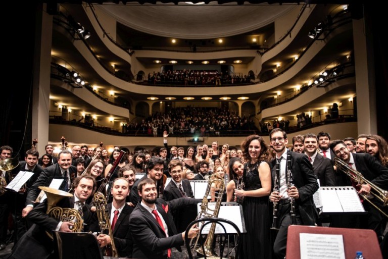 1) Orchestra Senzaspine al Teatro Duse.jpg