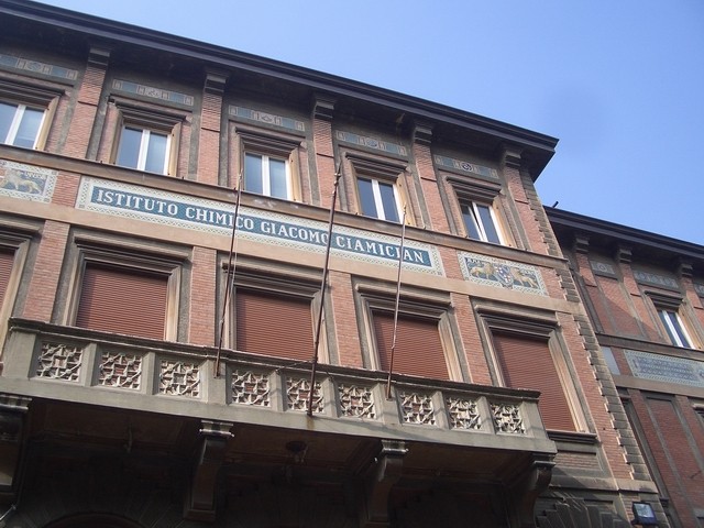 Università di Bologna - Istituto di Chimica "G. Ciamician" - arch. E. Collamarini