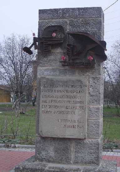 Monumento ai 270 patrioti giustiziati dai nazifascisti 