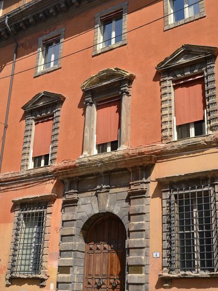 Palazzo Caprara - piazza Galileo - facciata