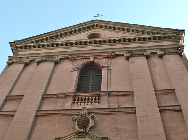 Chiesa dei SS. Gregorio e Siro - facciata
