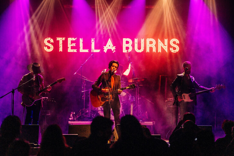 copertina di Stella Burns live
