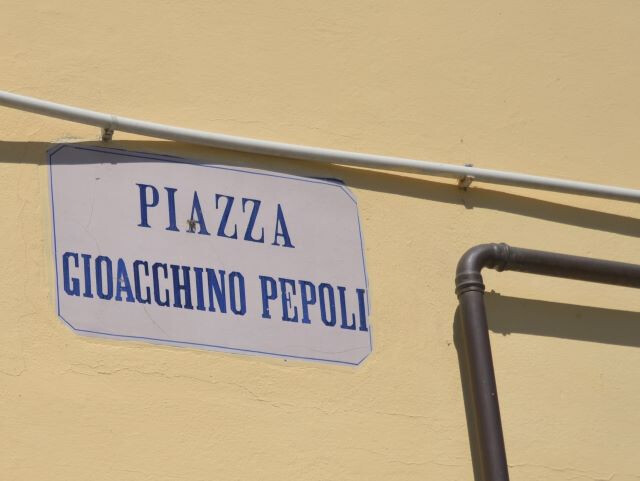 Piazza Gioacchino Pepoli