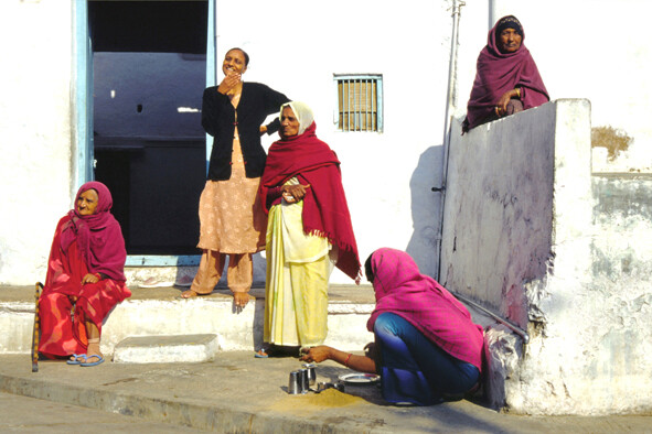 Gruppo di donne a kuchaman - India - 2004