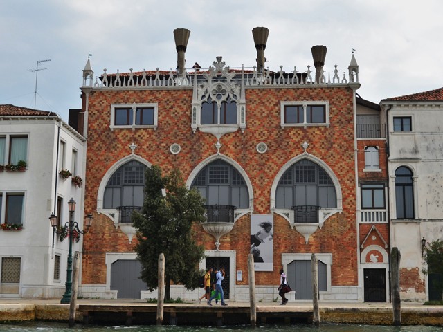La casa dei Tre Oci progettata e abitata da Mario De Maria - Isola della Giudecca (VE)