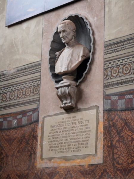 Tomba di don Giuseppe Bedetti