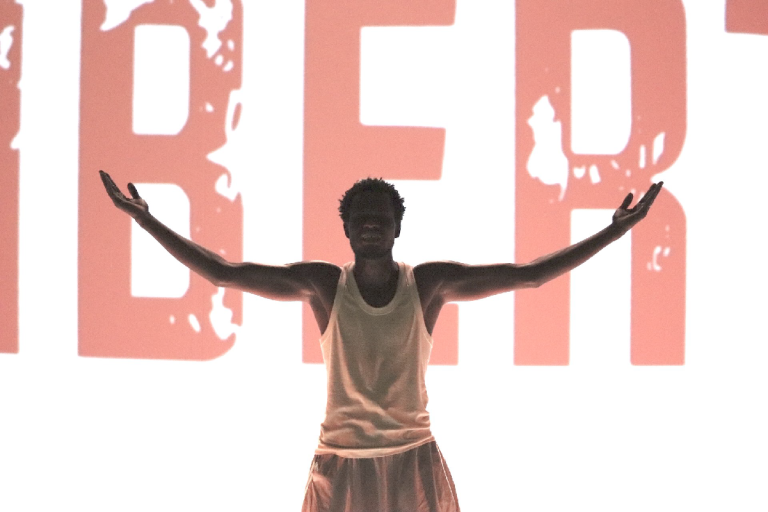 copertina di Beyond Borders: open call per giovani performer