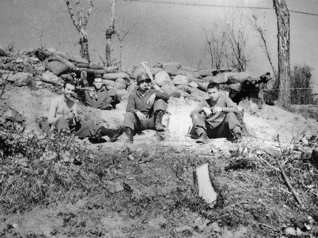 Soldati americani della 10a Divisione Montagna sull'Appennino modenese