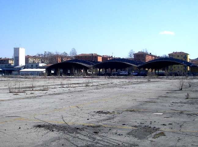 L'area del mercato ortofrutticolo abbandonata e in fase di ristrutturazione